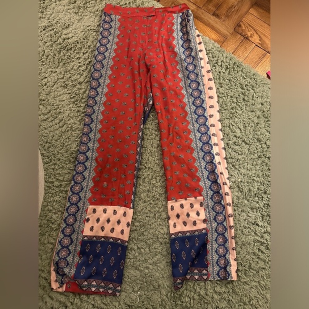 Women’s Marciano Paisley Boho Print Pants Size 6